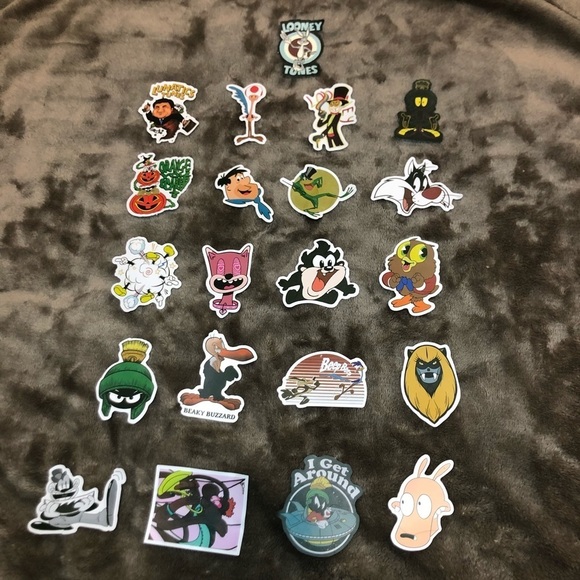 Looney Tunes 21 No Repeat Cartoon Stickers - Picture 1 of 10